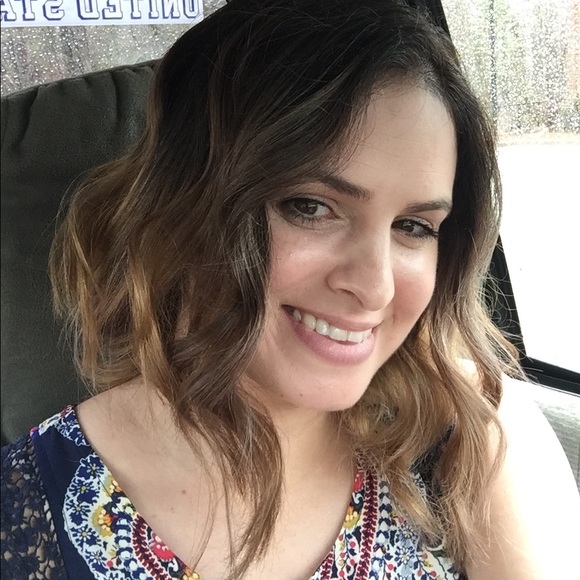 Meet your Posher, Amy - Picture 1 of 1